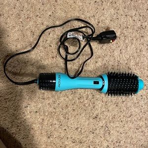 Revlon One-Step Volumizer (USED ONCE)